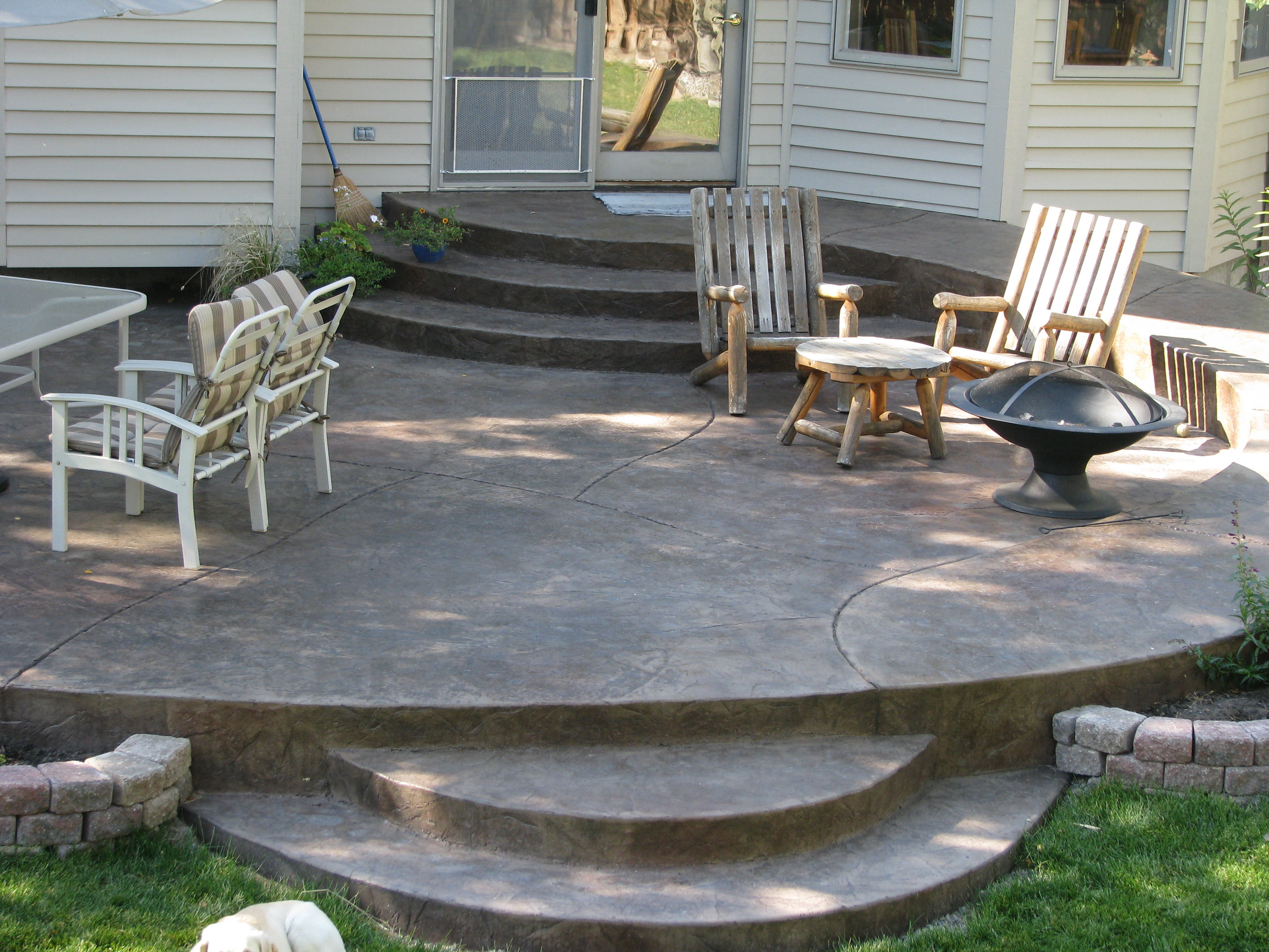 Patio with steps